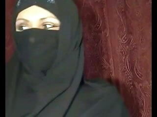 arabian hijab cam (1)
